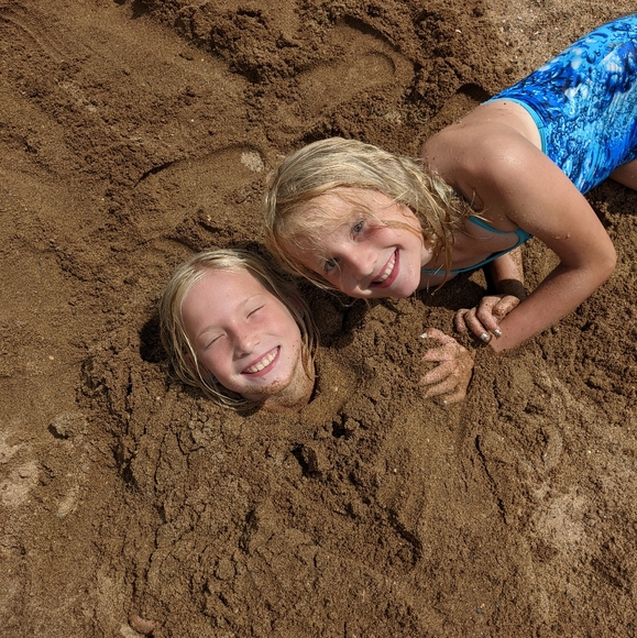 Meet your Posher, Stephanie - Picture 8 of 15